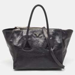 Pre Owned Prada Black Glazed Leather Twin Pocket Double Handle Tote