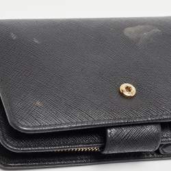 Pre Owned Prada Black Saffiano Leather Zip Around Compact Wallet