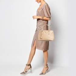 Pre Owned Prada Beige Saffiano Lux Leather Small Double Zip Tote
