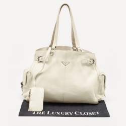 Pre Owned Prada Off White Vitello Daino Leather Side Pockets Tote