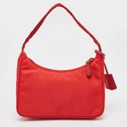 Pre Owned Prada Red Tessuto Nylon Re-Edition 2000 Baguette Bag
