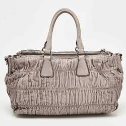 Pre Owned Prada Beige Gaufre Leather Double Zip Tote