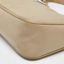Pre Owned Prada Beige Nylon Re-Edition 2000 Baguette Bag