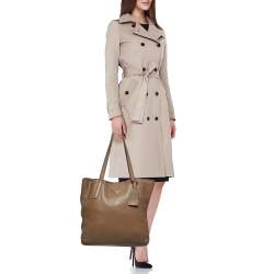 Pre Owned Prada Beige Cervo Leather Tote