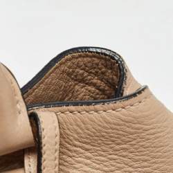 Pre Owned Prada Beige Vitello Phoenix Leather Tote