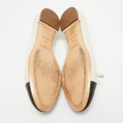 Prada Cream/Black Leather Cap Toe Ballet Flats Size 37