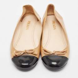 Prada Beige/Black Patent Leather Bow Ballet Flats Size 36.5