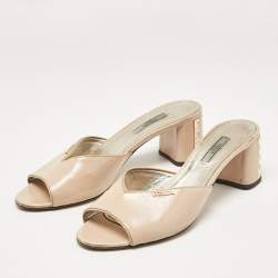 Pre Owned Prada Beige Vernice Saffiano Leather Crystal Embellished Slide Sandals Size 40.5