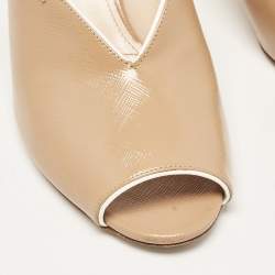 Prada Beige Patent Leather Slide Sandals Size 39.5