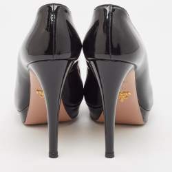 Prada Black Patent Leather Platform Pumps Size 38.5 