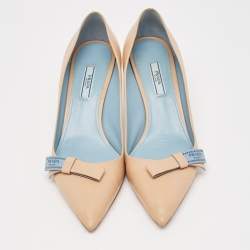 Pre Owned Prada Beige Leather Bow Pointed Toe Pumps Size 40