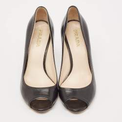 مملوكة مسبقًا Prada Black Saffiano Leather Peep Toe Pumps Size 36