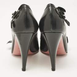 Prada Black Leather Flower Pointed Toe Pumps Size 38.5