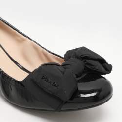 Pre Owned Prada Black Patent Leather Bow Pumps Size 38.5