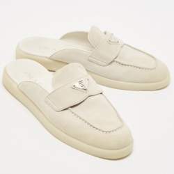 مملوكة مسبقًا Prada Grey Suede San Tropez Mules Size 40.5