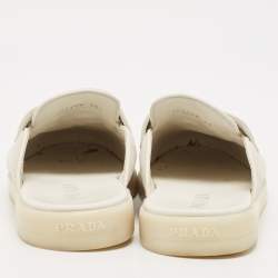 مملوكة مسبقًا Prada Grey Suede San Tropez Mules Size 40.5