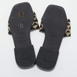 مم�لوكة مسبقًا Prada Black/Cream Canvas Symbole Slide Flats Size 37