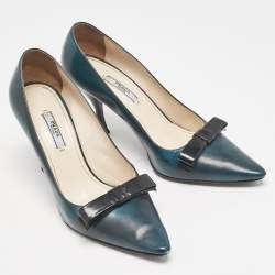 Pre Owned Prada Green/Black Ombre Leather Pointed Toe Pumps Size 39