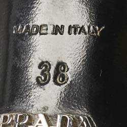 Prada Cream/Black Patent Leather Ankle Strap Sandals Size 38
