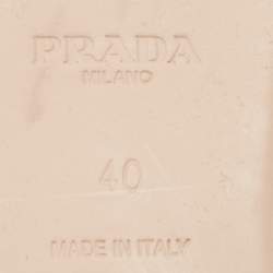 Pre Owned Prada Black Leather Triangle Flower Flat Slide Sandals Size 40