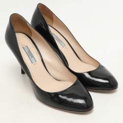 Prada Black Patent Leather Pumps Size 39