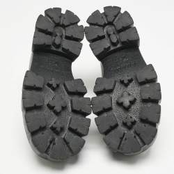 مملوكة مسبقًا Prada Black Leather Monolith Platform Lace Up Derby Size 36