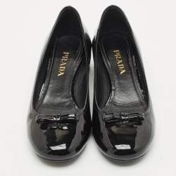 Prada Black Patent Leather Bow Block Heel Pumps Size 37.5