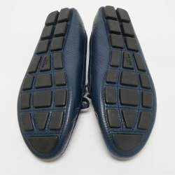 مملو كة مسبقًا Prada Navy Blue Leather Bow Slip On Loafers Size 38