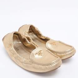 Pre Owned Prada Gold Leather Scrunch Slip On Loafers Size 39