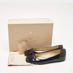 Pre Owned Prada Navy Blue Patent Leather Bow Ballet Flats Size 40