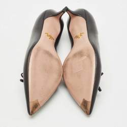 Pre Owned Prada Black Leather Bow Pointed Toe Kitten Heel Pumps Size 38.5