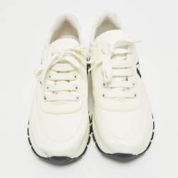 مملوكة مسبقًا حذاء رياضي برادا براكس نايلون أزرق بحري منخفض من أعلى مقاس 37.5