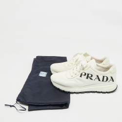 مملوكة مسبقًا حذاء رياضي برادا براكس نايلون أزرق بحري منخفض من أعلى مقاس 37.5