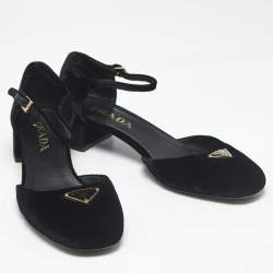 Pre Owned Prada Black Velvet Mary Jane Pumps Size 37.5
