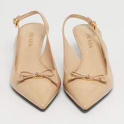 مملوكة مسبقًا Prada Beige Patent Leather Pointed Toe Slingback Pumps Size 39