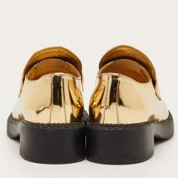 Pre Owned Prada Size 39.5 Gold Patent Leather Triangle Logo Slip On Loafers