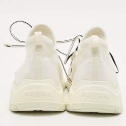 Pre Owned حذاء رياضي برادا قماش محبوك أبيض بأربطة مقاس 40.5