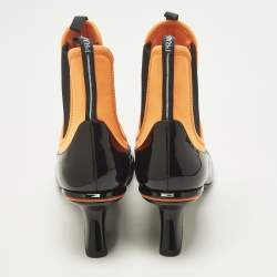 مملوكة مسبقًا Prada Size 39 Black/Orange Neoprene and Patent Leather Pointed Ankle Length Boots