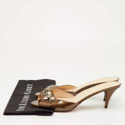 Pre Owned Prada Size 41.5 Brown Crystal Embellished Patent Leather Slide Sandals