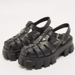 Pre Owned صندل برادا نعل سميك مطاط أسود مقاس 39