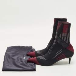 مملوكة مسبقًا حذاء بوت شراب قماش محبوك أسود/أرجواني برادا مقاس 39