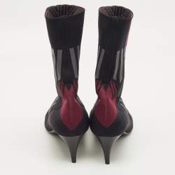 مملوكة مسبقًا حذاء بوت شراب قماش محبوك أسود/أرجواني برادا مقاس 39