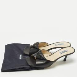 Pre Owned Prada Soft Size 40 Black Leather Flower Embellished Slide Sandals