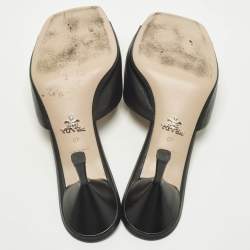 Pre Owned Prada Soft Size 40 Black Leather Flower Embellished Slide Sandals