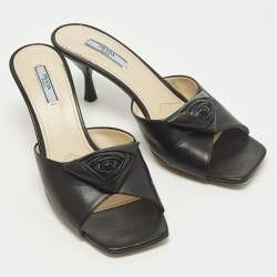 Pre Owned Prada Soft Size 40 Black Leather Flower Embellished Slide Sandals