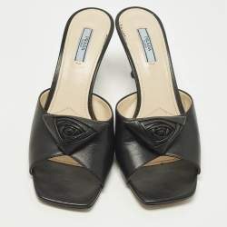Pre Owned Prada Soft Size 40 Black Leather Flower Embellished Slide Sandals