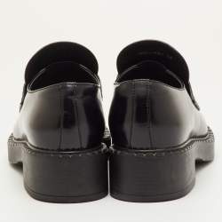 مملوكة مسبقًا حذاء لوفرز برادا بلاك برش جلد مثلث شعار بلاتفورم مقاس 38