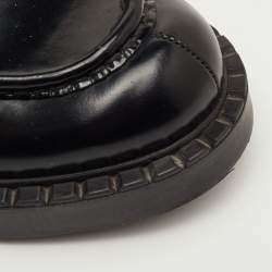 مملوكة مسبقًا حذاء لوفرز برادا بلاك برش جلد مثلث شعار بلاتفورم مقاس 38