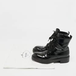 مملوكة مسبقًا Prada Size 37.5 Black Leather Combat Boots