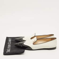 مملوكة مسبقًا Prada Size 40 Silver/Black Leather Brogue Pointed Toe Smoking Slippers